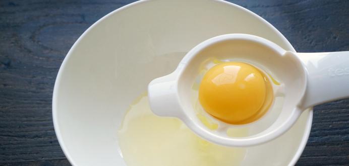 Маска для лица с яйцом Рецепт маски для лица с яичным желтком
